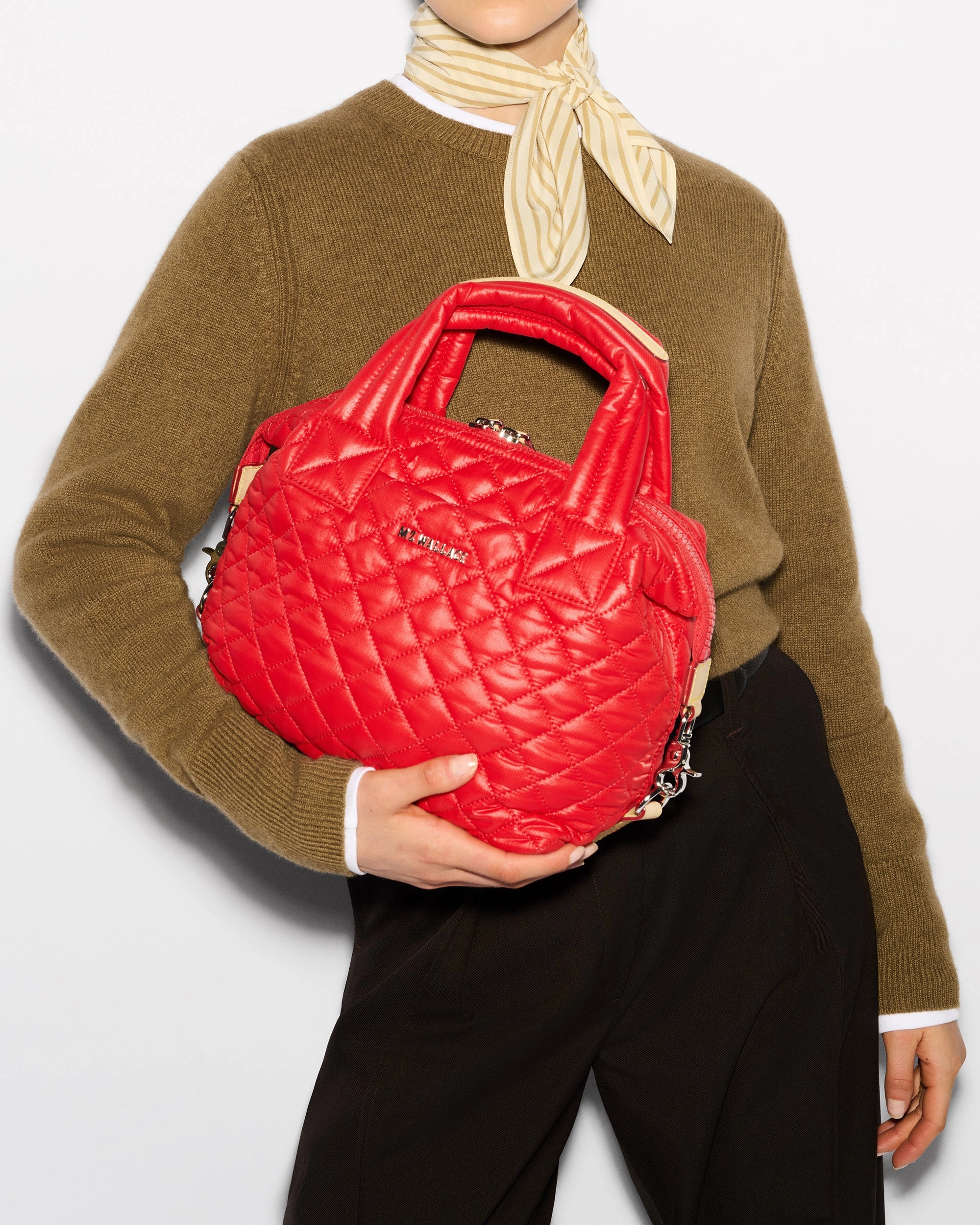 Bright Cherry Small Sutton Deluxe