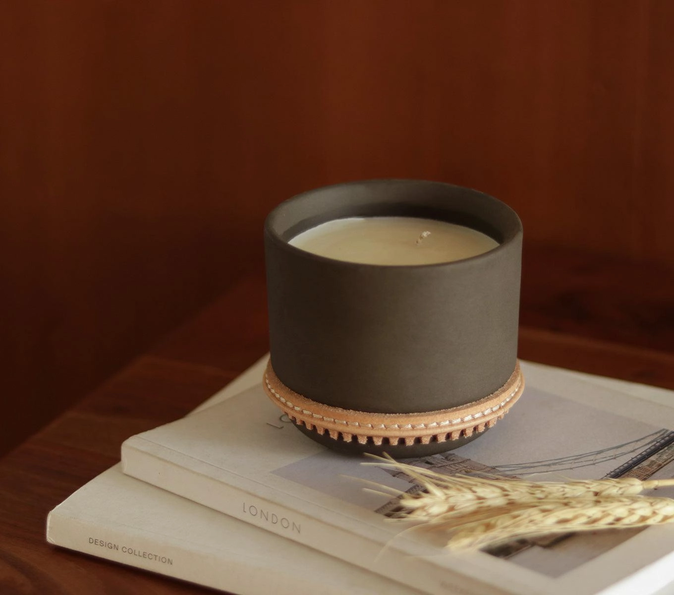 CERAMIC WELTED CANDLE