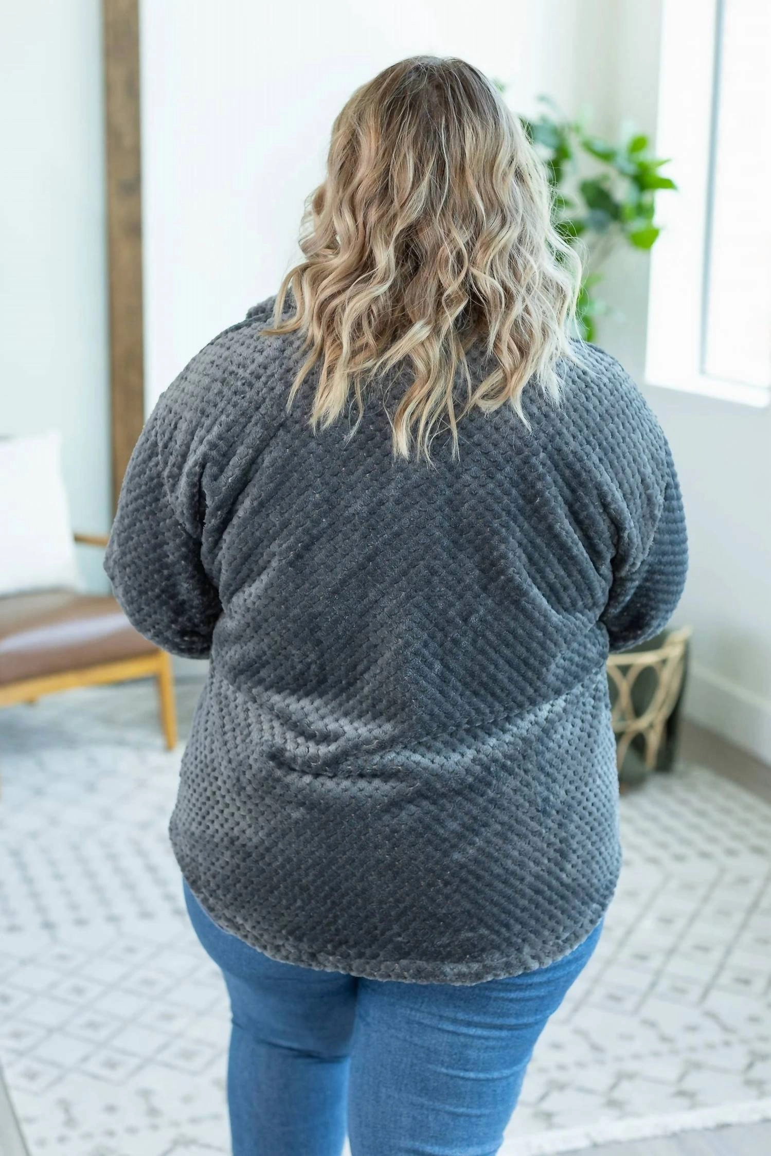 Fleece Shacket In Charcoal