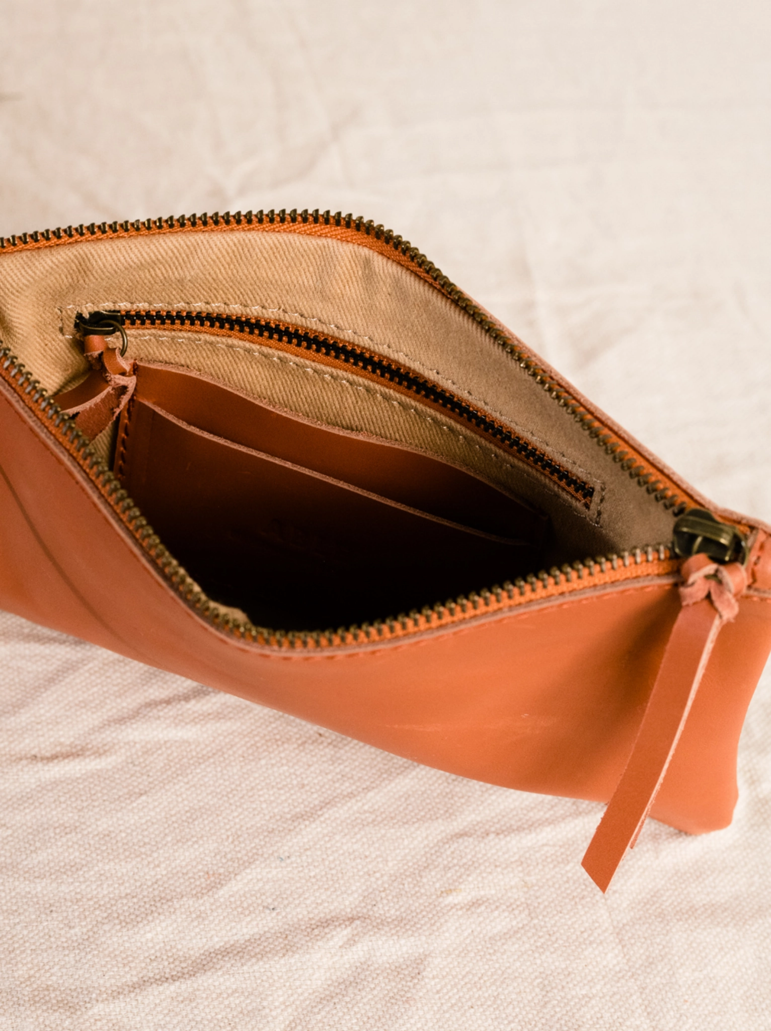 Fozi Wristlet