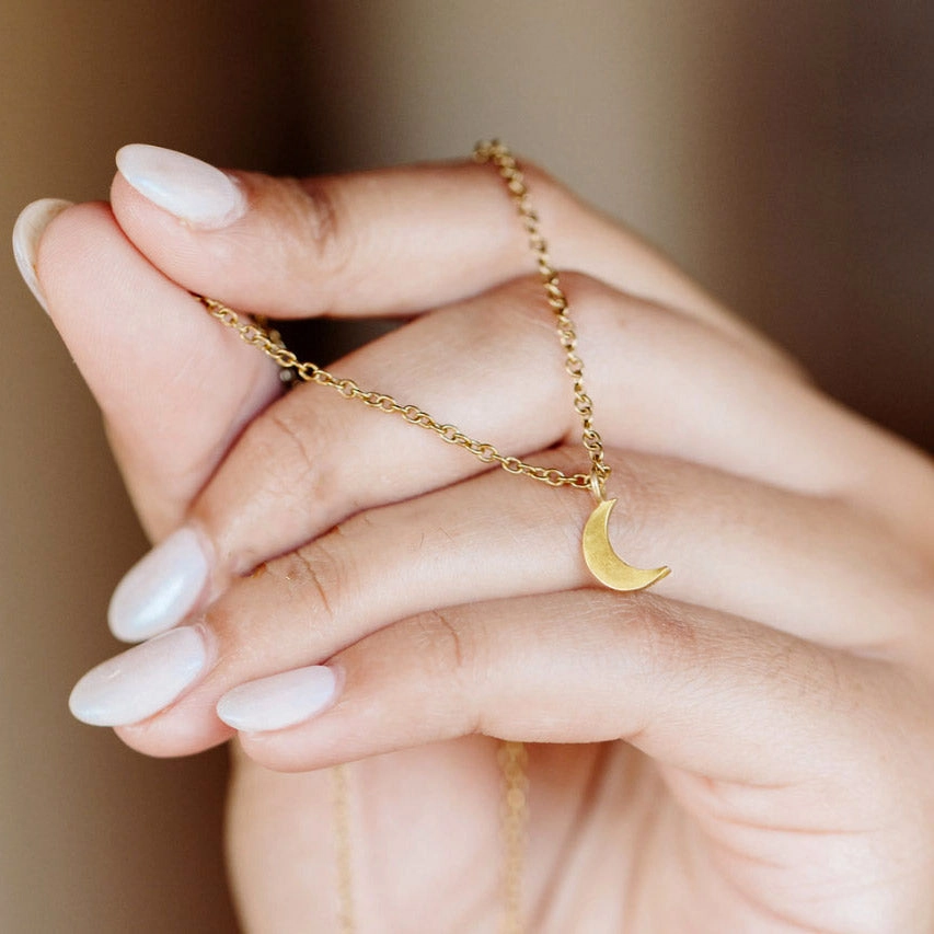 Go For The Moon Necklace, Uganda