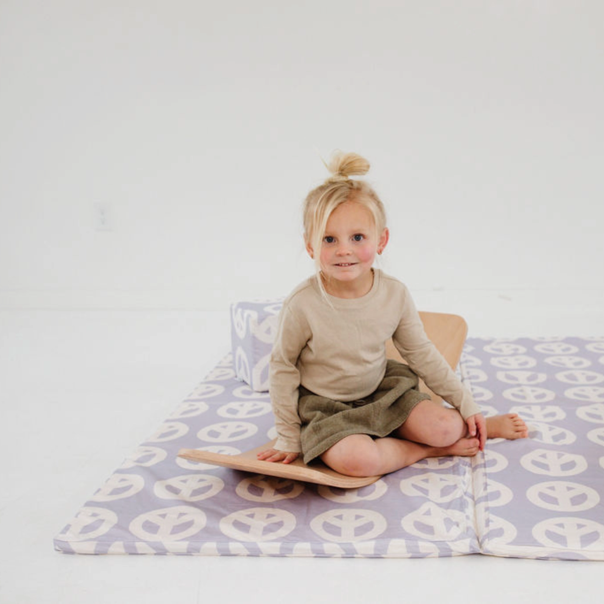 Imperfect | Peace Sign Organic Cotton Mat