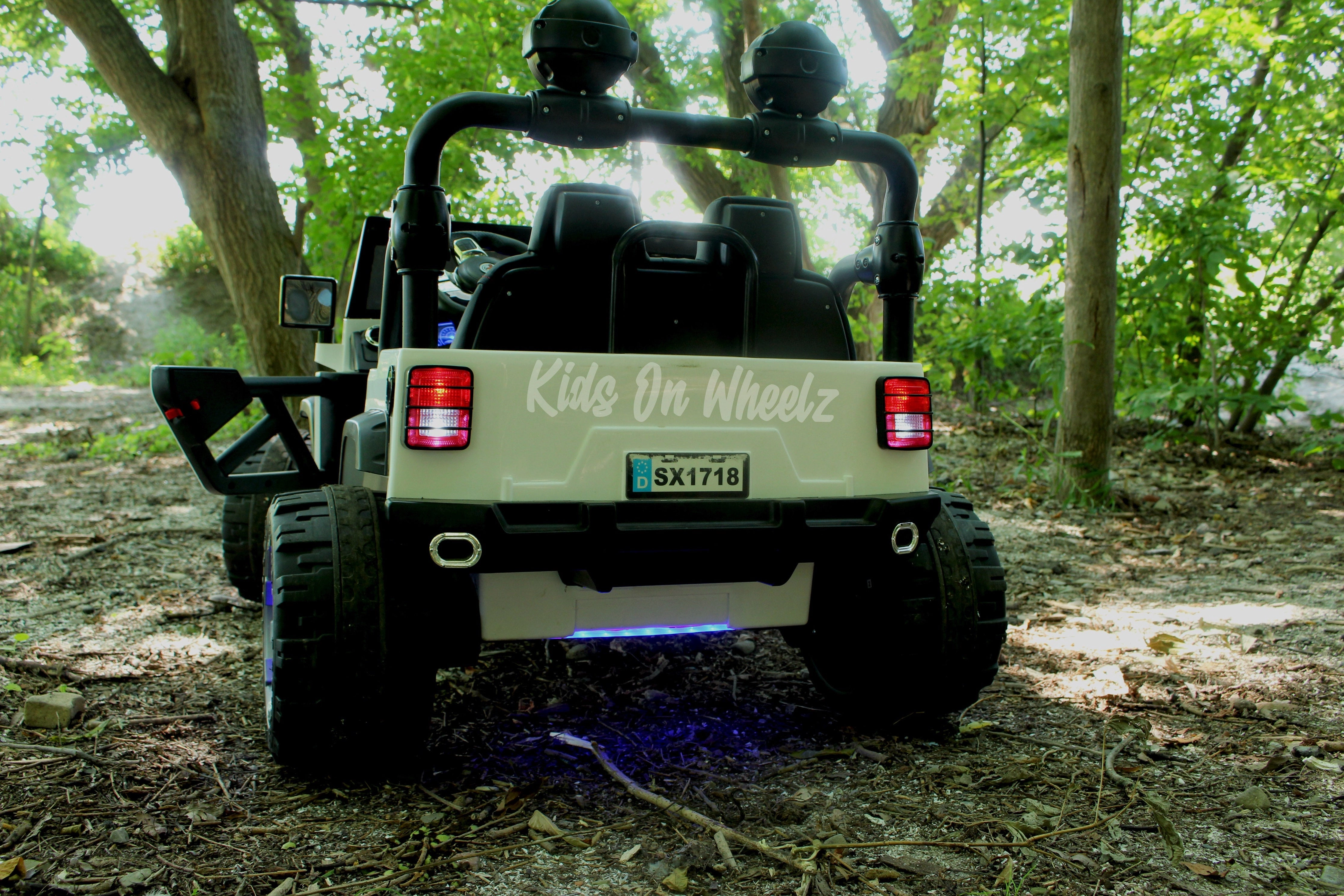 Jeep Wrangler 12V 2 Seater Electric Kids Ride on Car With Parental Remote Control