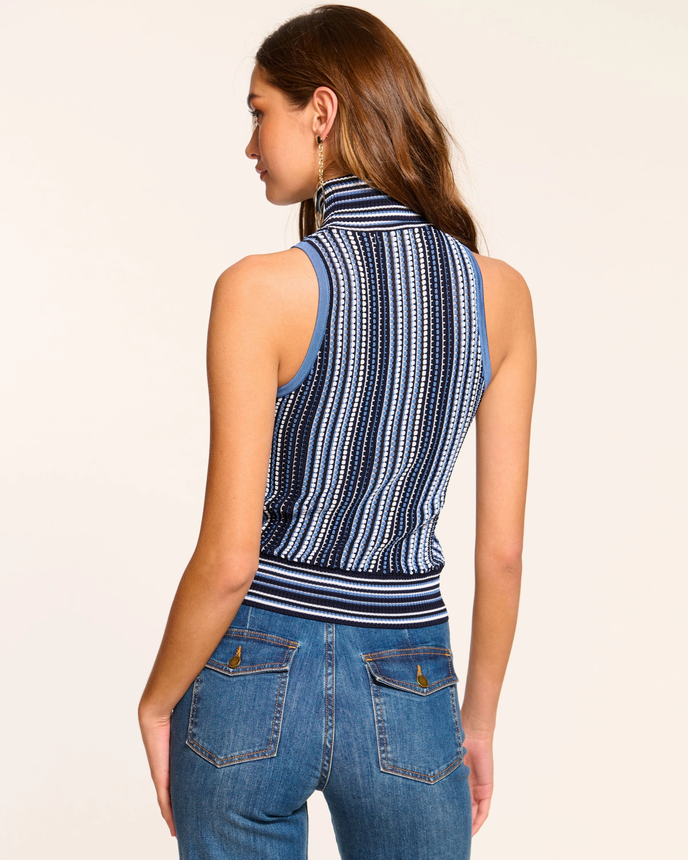 Leonie Sleeveless Knit Turtleneck
