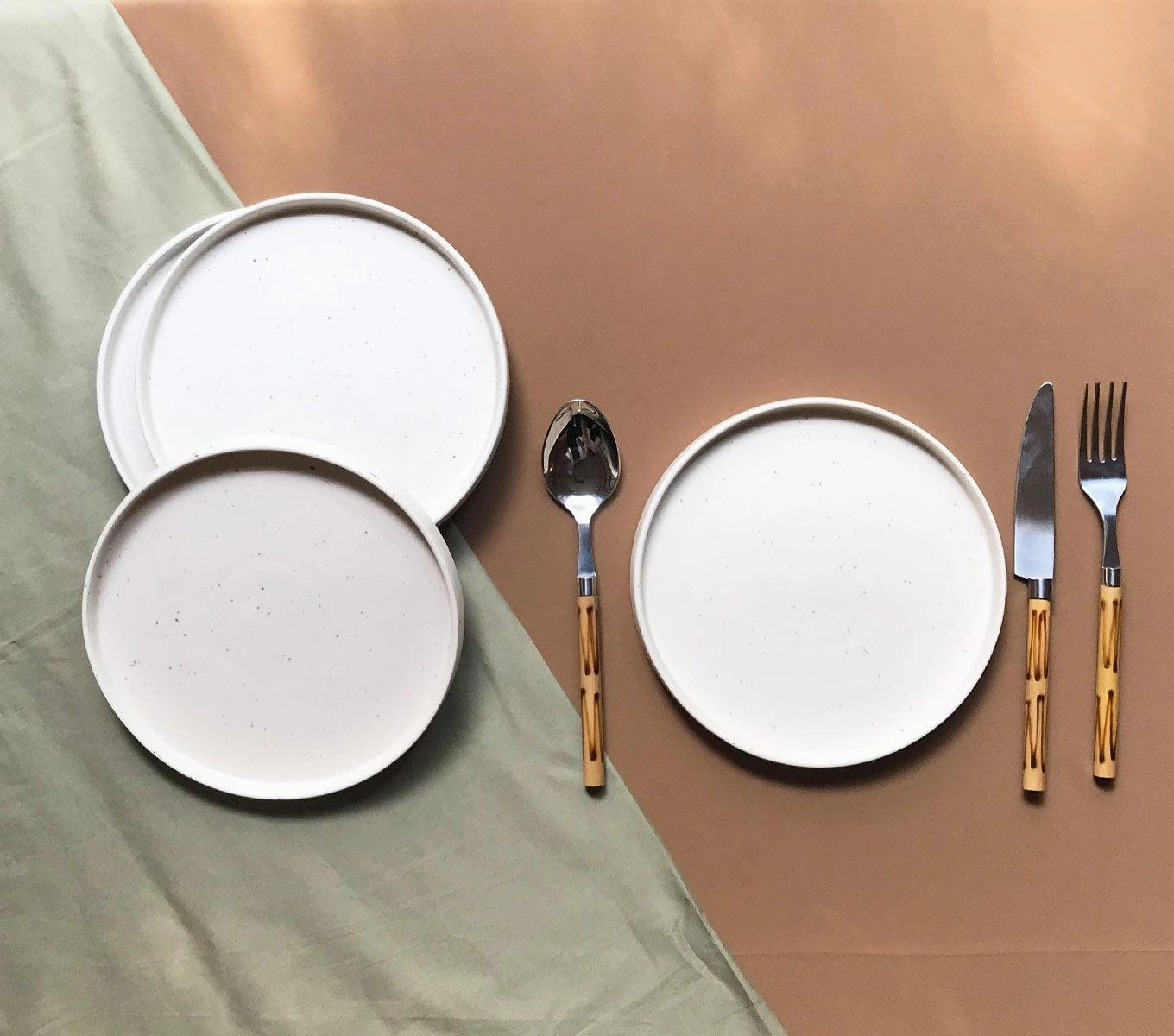 Quarter Plate