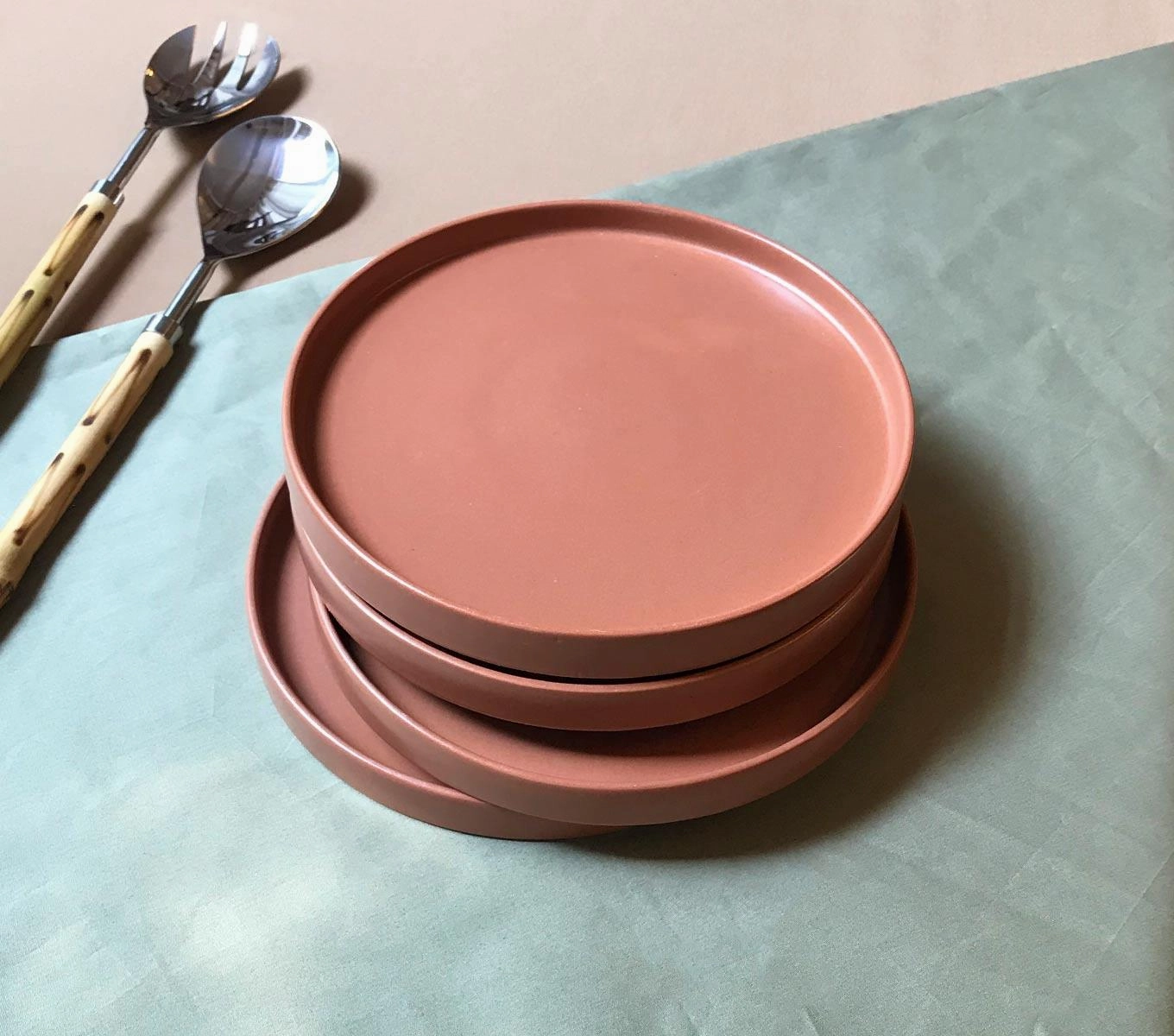 Quarter Plate