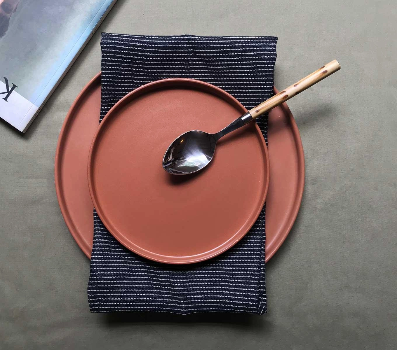 Quarter Plate