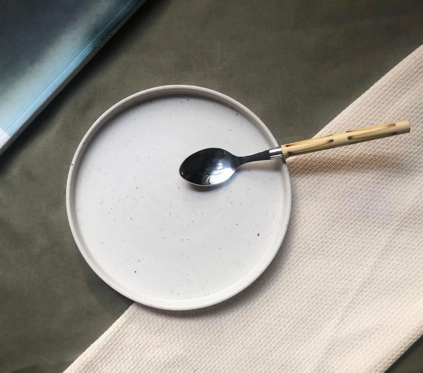 Quarter Plate