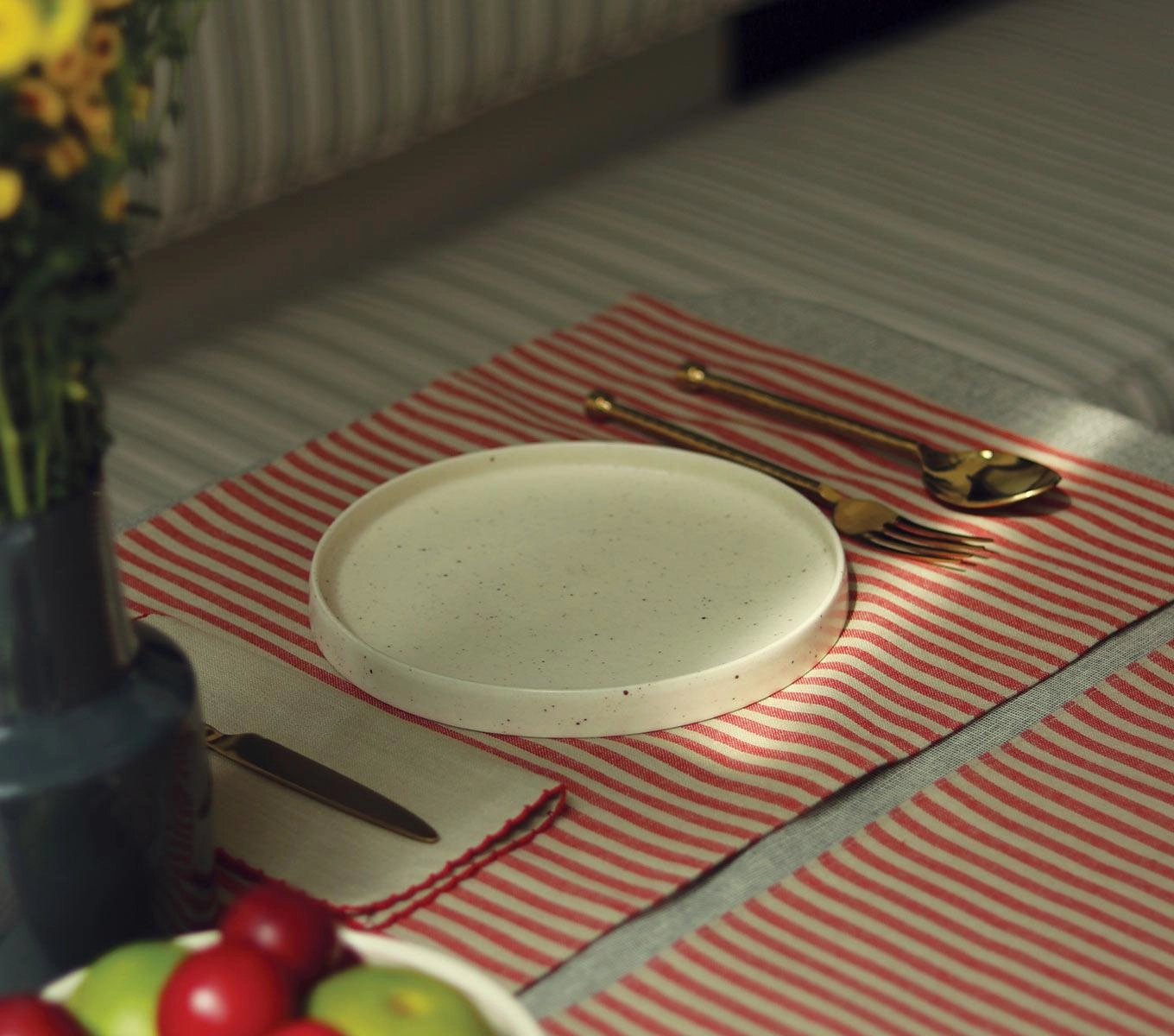 Quarter Plate