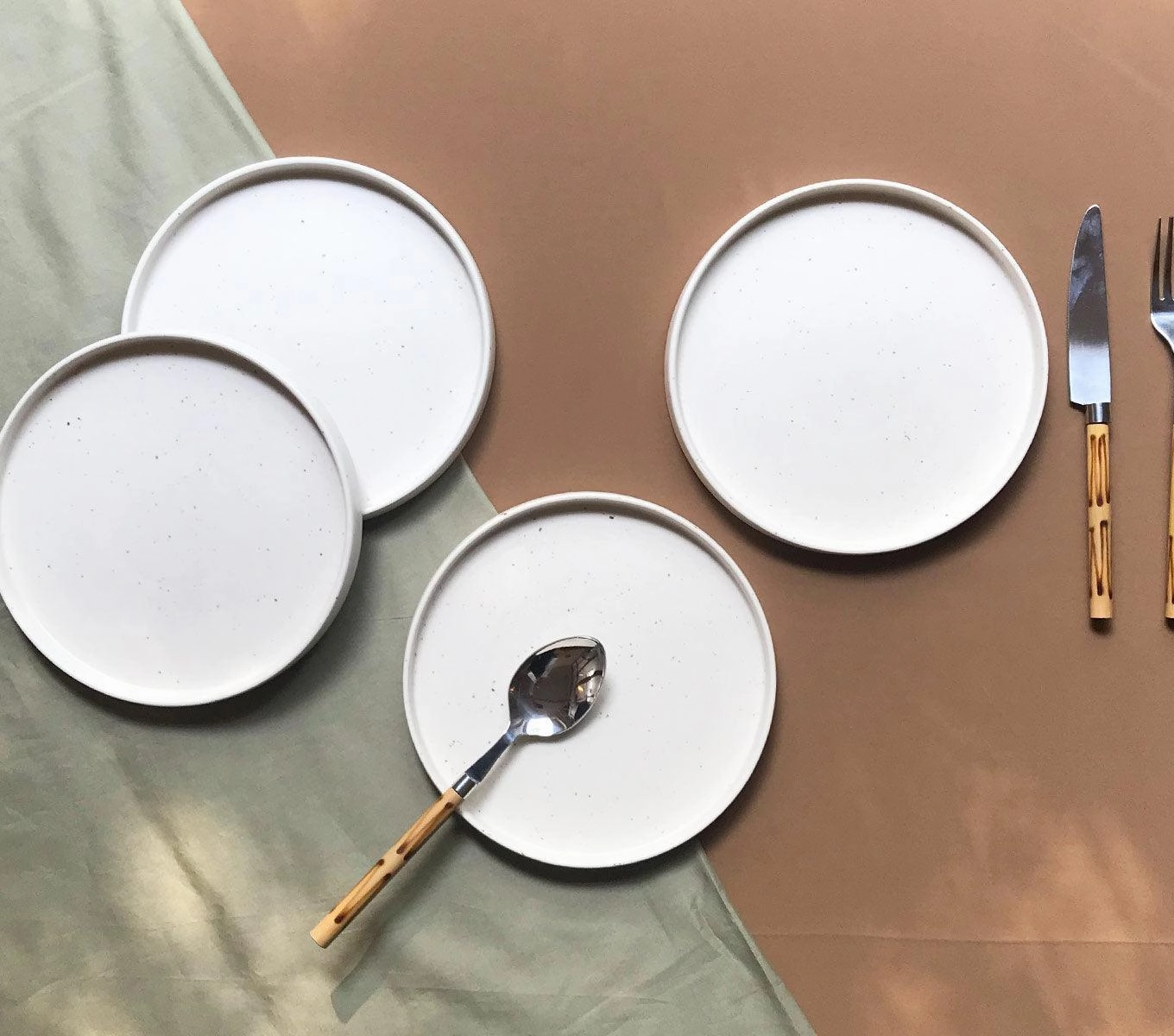 Quarter Plate
