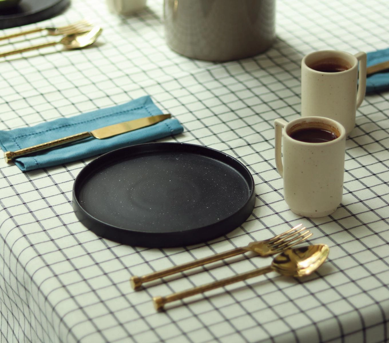 Quarter Plate