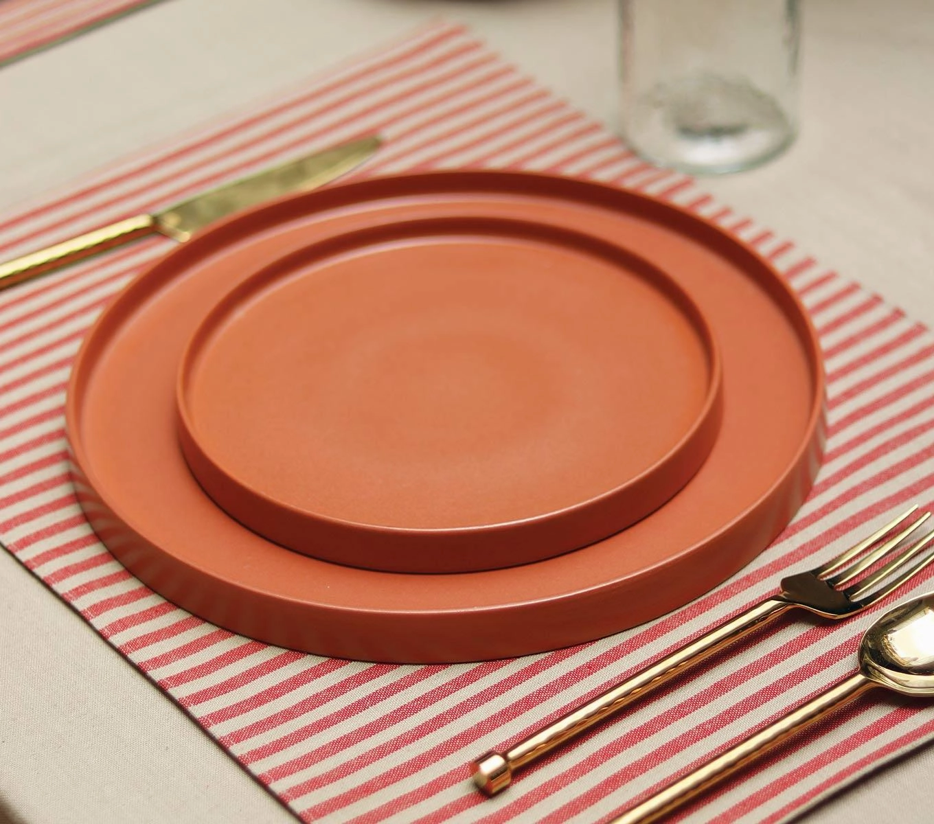 Quarter Plate