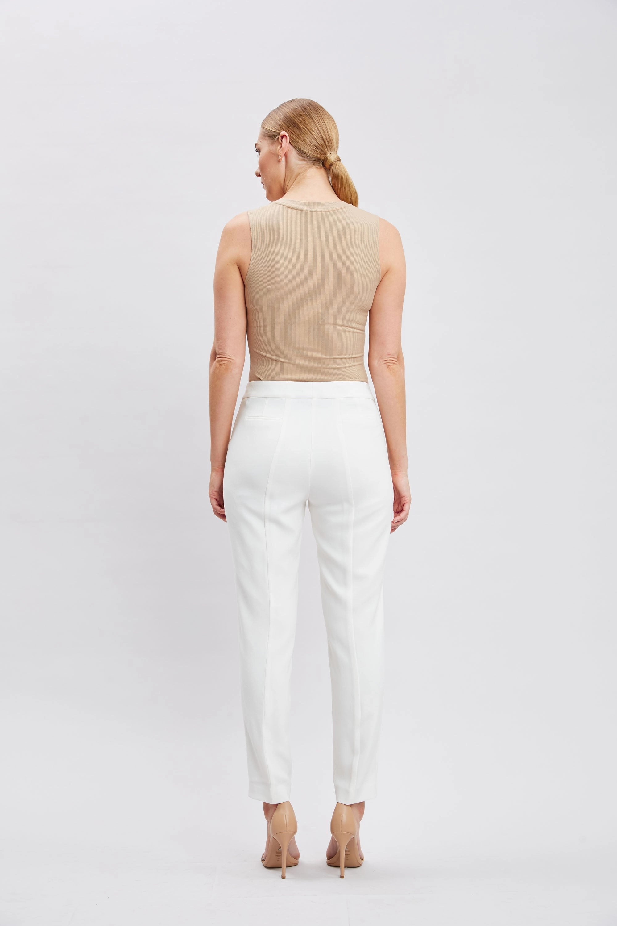 Rib Scoop Neck Knit