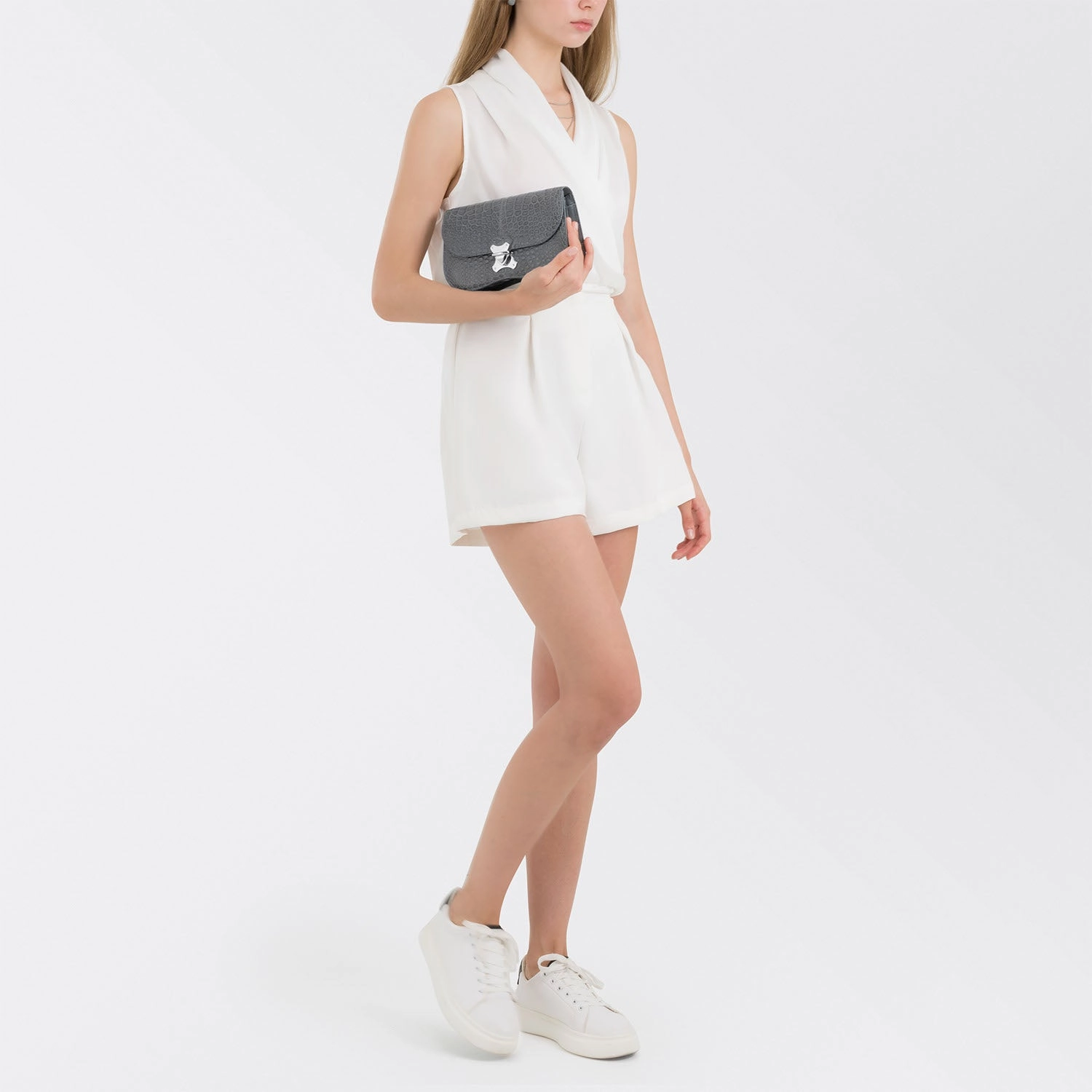 VELA BALLAD CHAIN WALLET